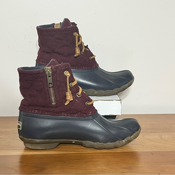 Sperry Top-Sider Saltwater Quilted‎ Duck Boots Womens Wine Color Size 5M - Picture 2 of 7